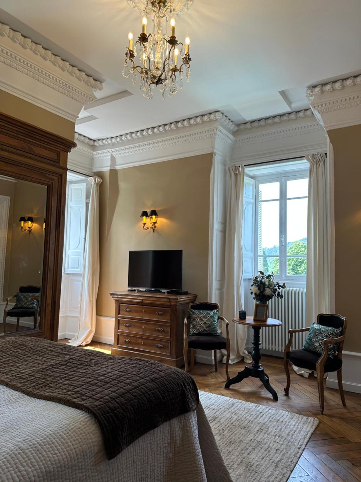 Chateau Clement - Teritoria Vals-les-Bains Exterior photo